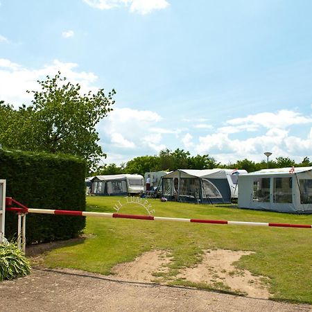 Camping En Vakantiewoning 'Ut Tumpke' Kessel  Εξωτερικό φωτογραφία